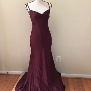 Spaghetti strap satin wine party gown